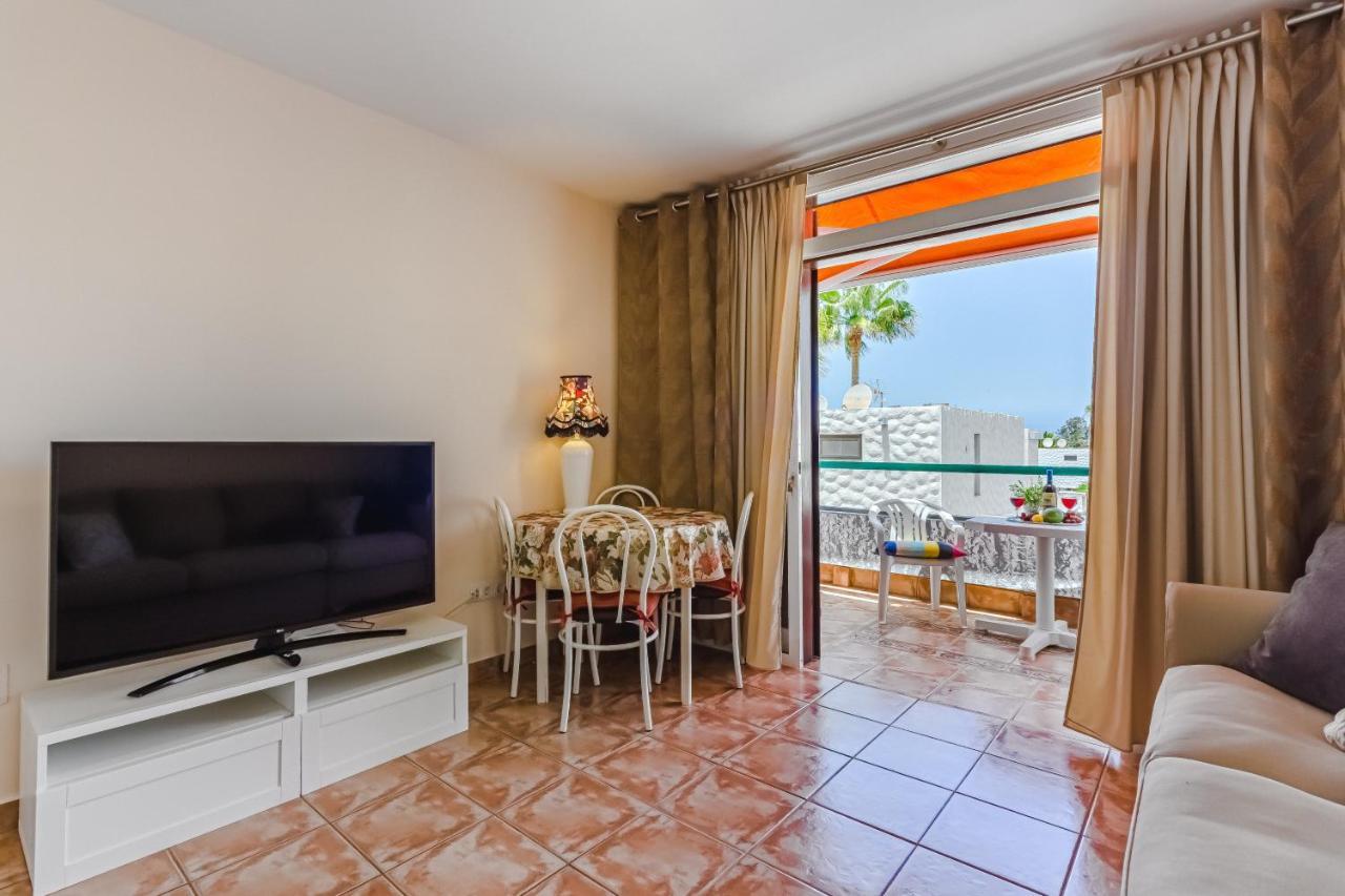 Apartment Apart America - 150 Meters From The Beach, Free Wi-Fi Arona  Eksteriør bilde